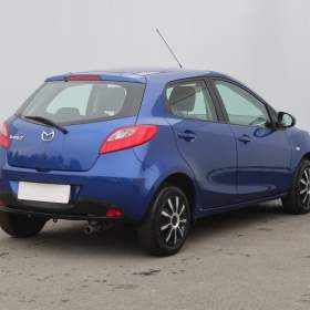 Foto inzerátu Mazda 2 1.3 i