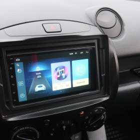 Foto inzerátu Mazda 2 1.3 i