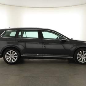 Foto inzerátu Volkswagen Passat 2.0 TDI