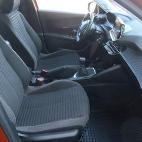 Foto inzerátu Peugeot 2008 1.2 PureTech