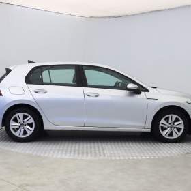 Foto inzerátu Volkswagen Golf 2.0 TDI