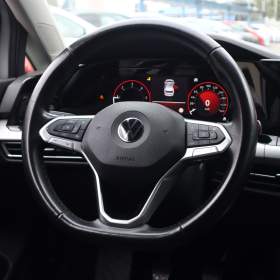 Foto inzerátu Volkswagen Golf 2.0 TDI