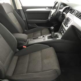 Foto inzerátu Volkswagen Passat 2.0 TDI