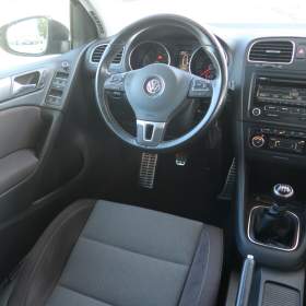 Volkswagen Golf 1.2 TSI / 19601045