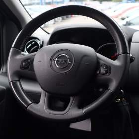 Foto inzerátu Opel Vivaro 1.6 BiCDTI