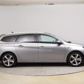 Foto inzerátu Peugeot 308 1.6 BlueHDi