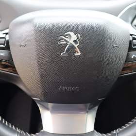 Foto inzerátu Peugeot 308 1.6 BlueHDi