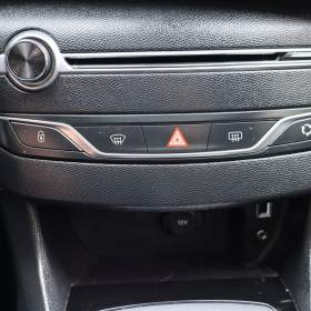 Foto inzerátu Peugeot 308 1.6 BlueHDi