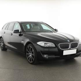 BMW Řada 5 530d xDrive / 19601096