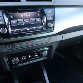 Foto inzerátu Škoda Fabia 1.0 TSI