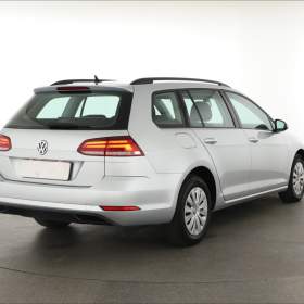 Foto inzerátu Volkswagen Golf 1.6 TDI