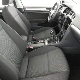 Foto inzerátu Volkswagen Golf 1.6 TDI