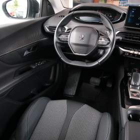 Foto inzerátu Peugeot 3008 1.5 BlueHDi