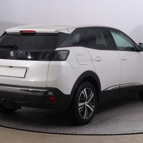 Foto inzerátu Peugeot 3008 1.5 BlueHDi