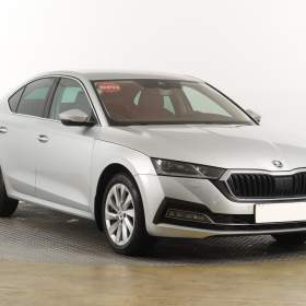 Škoda Octavia 1.5 TSI mHEV / 19602983