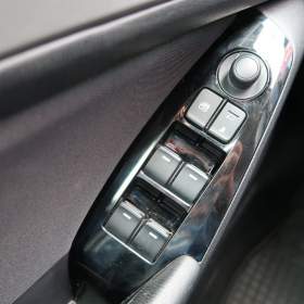 Foto inzerátu Mazda 3 2.0 Skyactiv-G