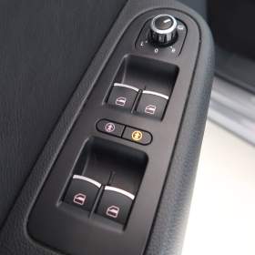 Foto inzerátu Volkswagen Sharan 2.0 TDI