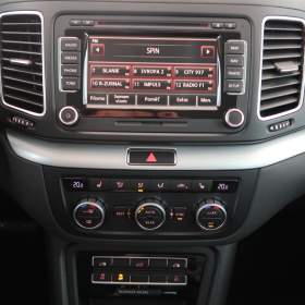 Foto inzerátu Volkswagen Sharan 2.0 TDI