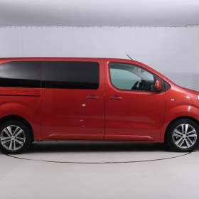 Foto inzerátu Peugeot Traveller 2.0 BlueHDi