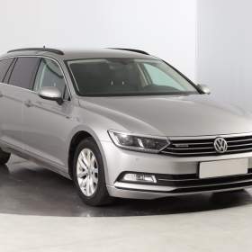 Volkswagen Passat 2.0 TDI / 19603094