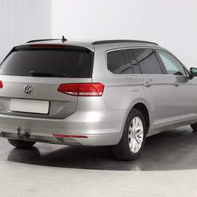 Foto inzerátu Volkswagen Passat 2.0 TDI