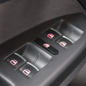 Foto inzerátu Volkswagen Touran 1.6 TDI