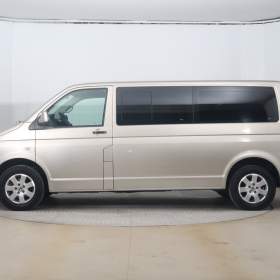 Foto inzerátu Volkswagen Caravelle 2.5 TDI