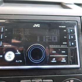 Foto inzerátu Volkswagen Caravelle 2.5 TDI