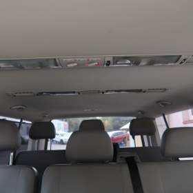 Foto inzerátu Volkswagen Caravelle 2.5 TDI