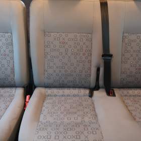 Foto inzerátu Volkswagen Caravelle 2.5 TDI