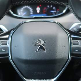 Foto inzerátu Peugeot 3008 1.5 BlueHDi