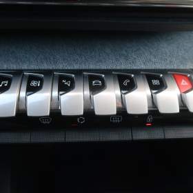 Foto inzerátu Peugeot 3008 1.5 BlueHDi