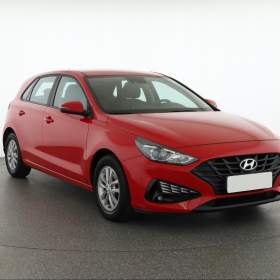 Hyundai i30 1.5 DPI / 19604040