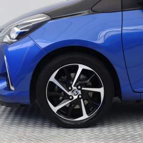 Foto inzerátu Toyota Yaris 1.5 Dual VVT-i