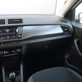 Foto inzerátu Škoda Fabia 1.0 TSI