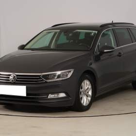Foto inzerátu Volkswagen Passat 2.0 TDI