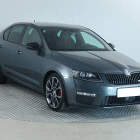 Škoda Octavia RS 2.0 TSI / 19604122