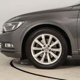 Foto inzerátu Volkswagen Passat 1.6 TDI