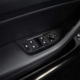 Foto inzerátu Volkswagen Passat 2.0 TDI