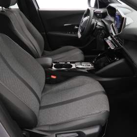 Foto inzerátu Peugeot 2008 1.2 PureTech