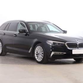 BMW Řada 5 530d xDrive / 19604452