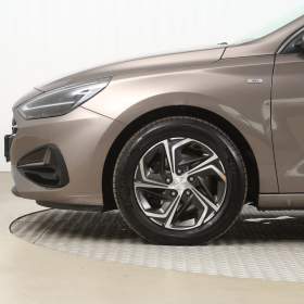 Foto inzerátu Hyundai i30 1.5 T-GDI MHEV