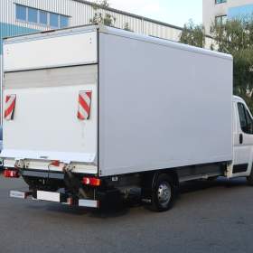 Foto inzerátu Citroën Jumper 2.2 BlueHDi