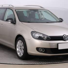 Foto inzerátu Volkswagen Golf 1.6 TDI