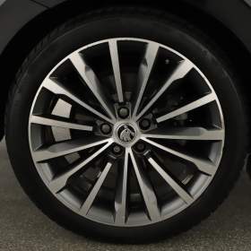 Foto inzerátu Škoda Superb 2.0 TDI