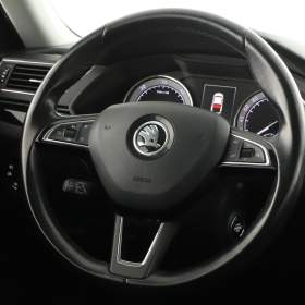 Foto inzerátu Škoda Superb 2.0 TDI