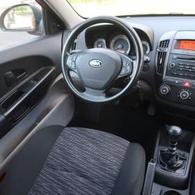 Foto inzerátu Kia Ceed 1.6 CRDi