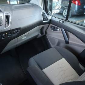 Foto inzerátu Ford Tourneo Custom 2.0 EcoBlue