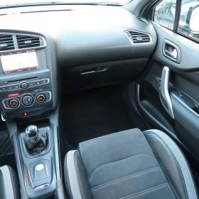 Foto inzerátu DS 4 1.2 PureTech