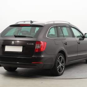 Foto inzerátu Škoda Superb 2.0 TDI